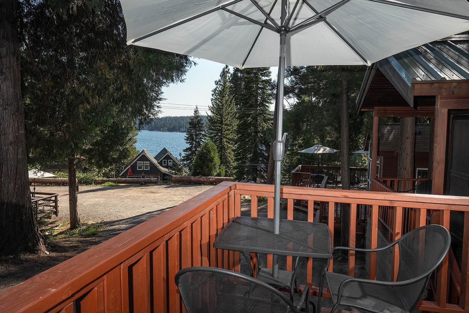 Готель Camp Almanor At Big Springs Westwood Екстер'єр фото