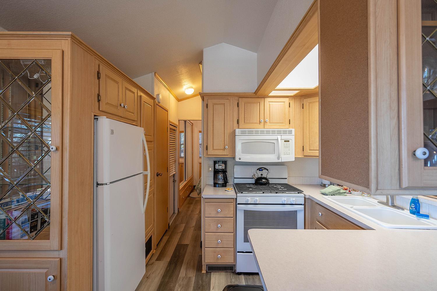 Готель Camp Almanor At Big Springs Westwood Екстер'єр фото