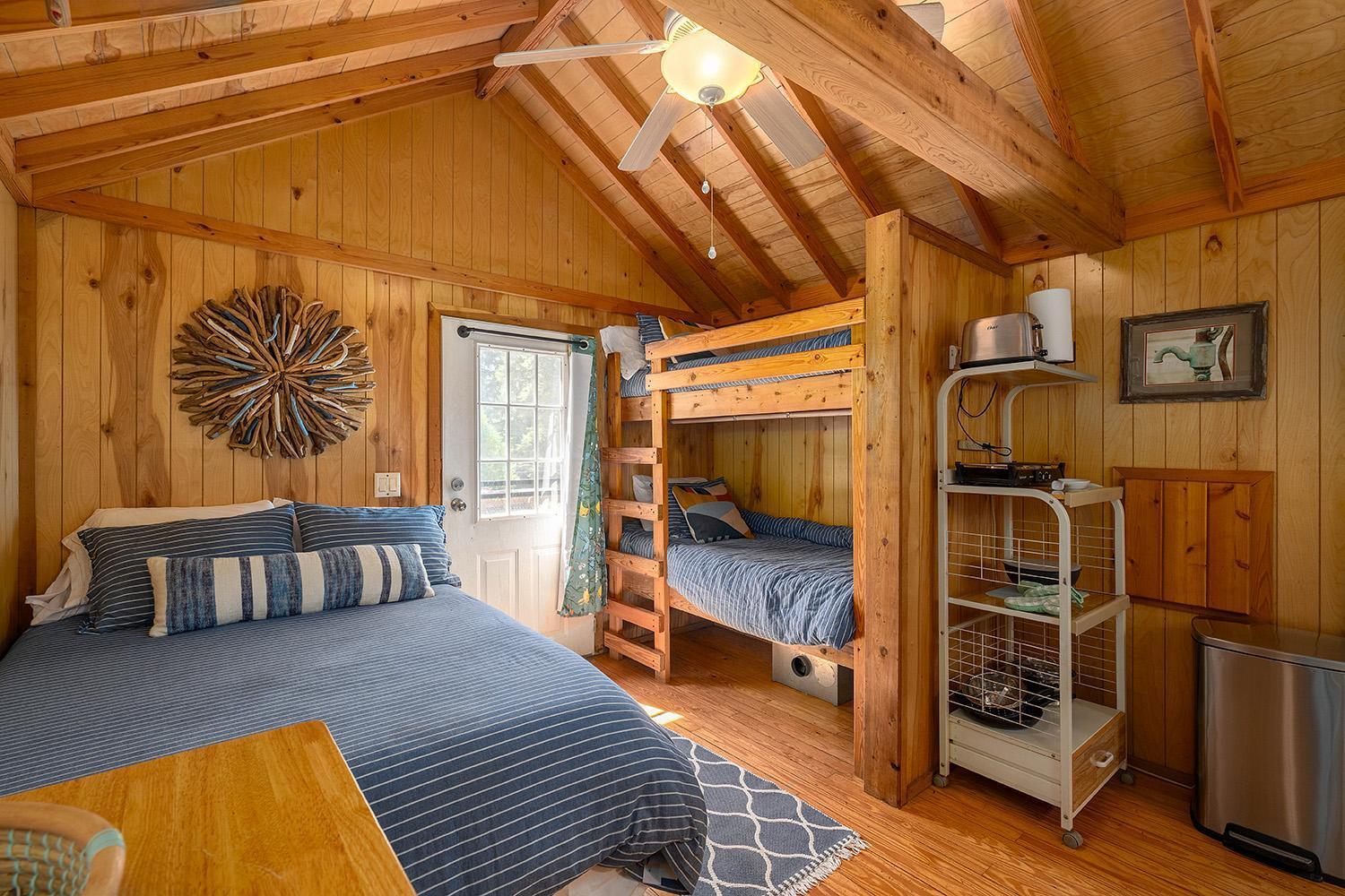 Готель Camp Almanor At Big Springs Westwood Екстер'єр фото